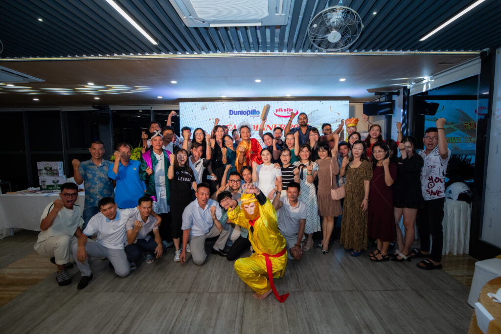 Chương trình gala kết hợp hội nghị cuối năm