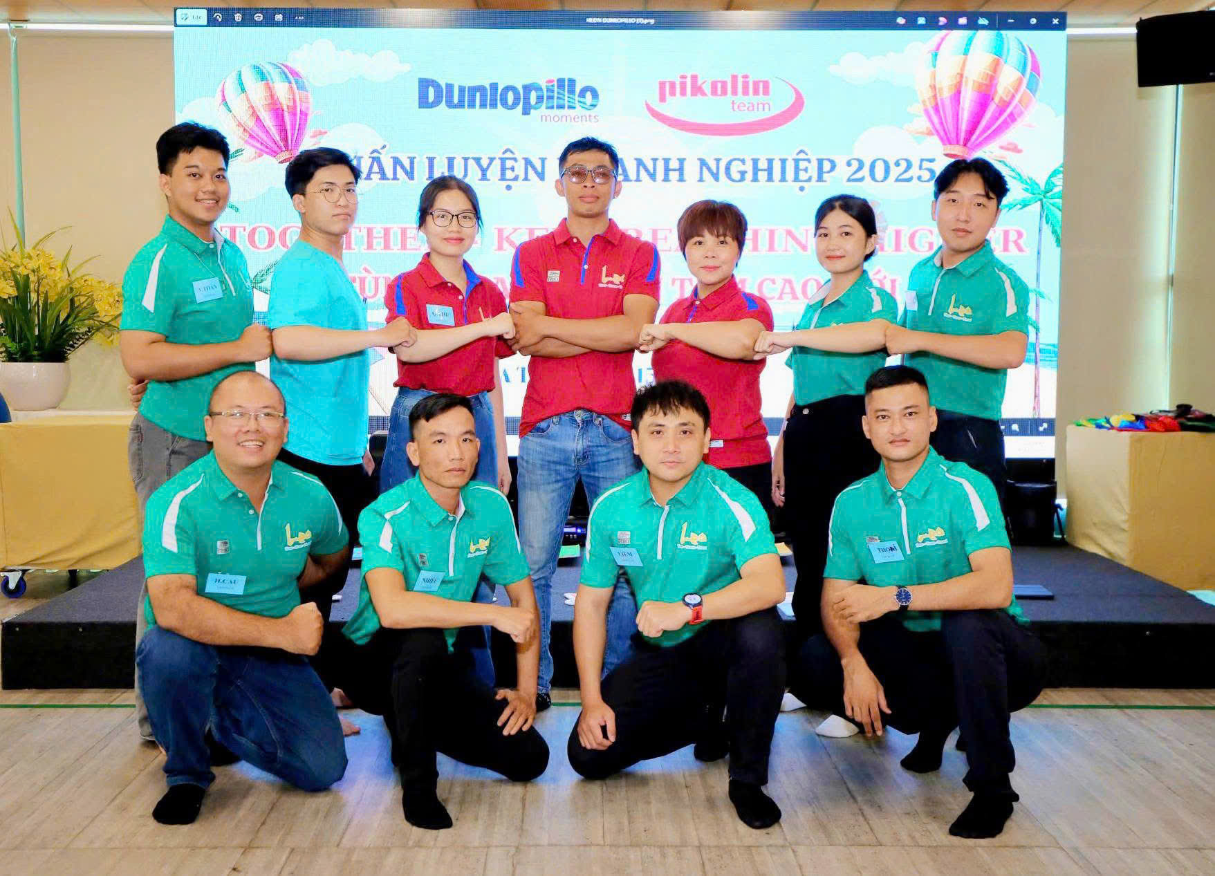 leo travel team building huấn luyện doanh nghiệp
