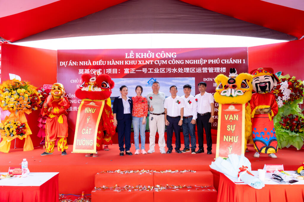 Lễ khánh thành truyền thống và hiện đại với màn múa lân sư rồng và nghi thức cắt băng trang trọng.