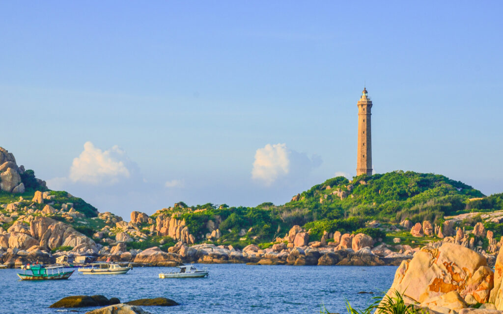 Tour nghỉ dưỡng Lagi 2N1Đ cùng với doanh nghiệp giúp tạo nhiều cột mốc tròn hành trình phát triển và gắn kết đồng đội.