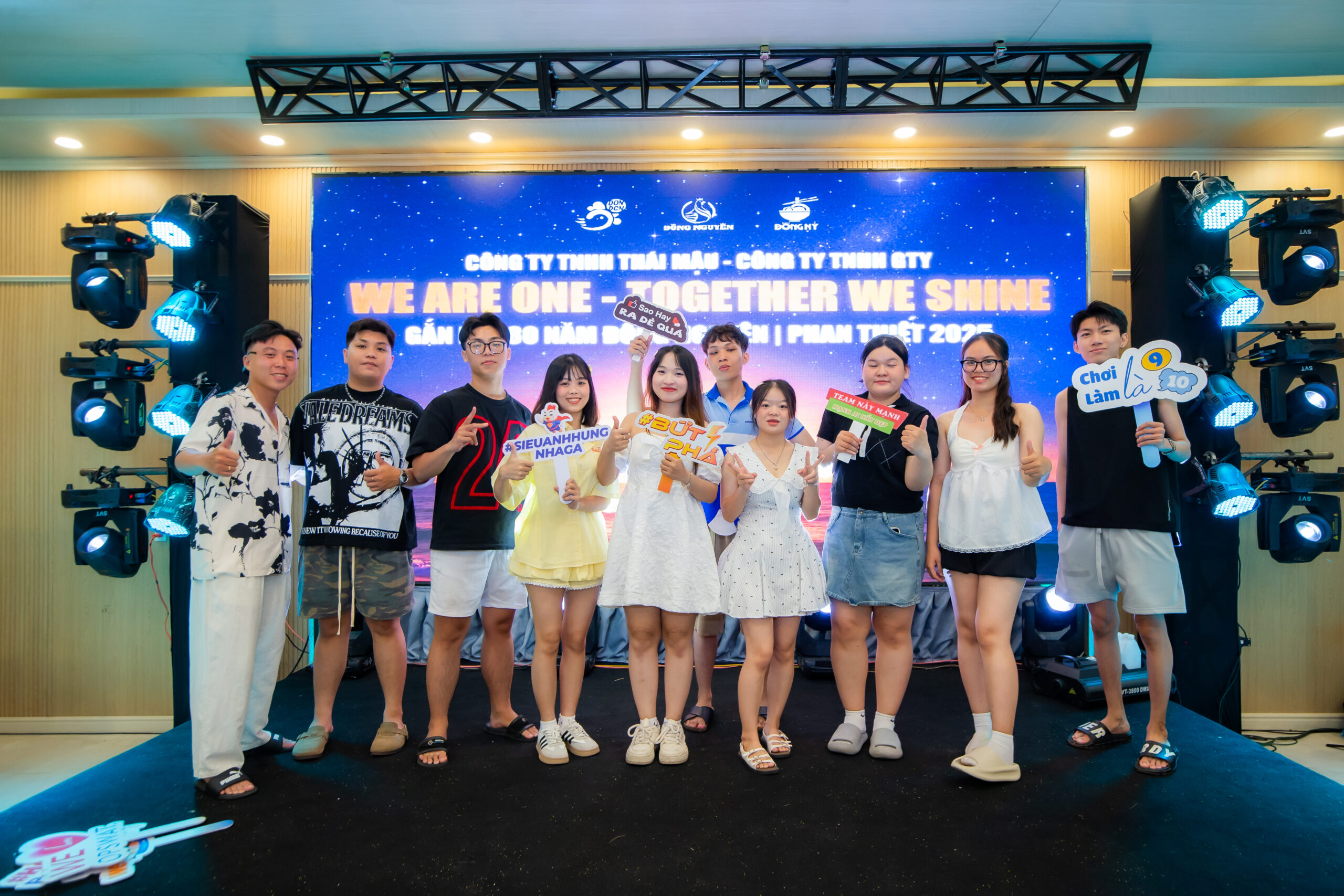 sự kiện tri ân nhân viên