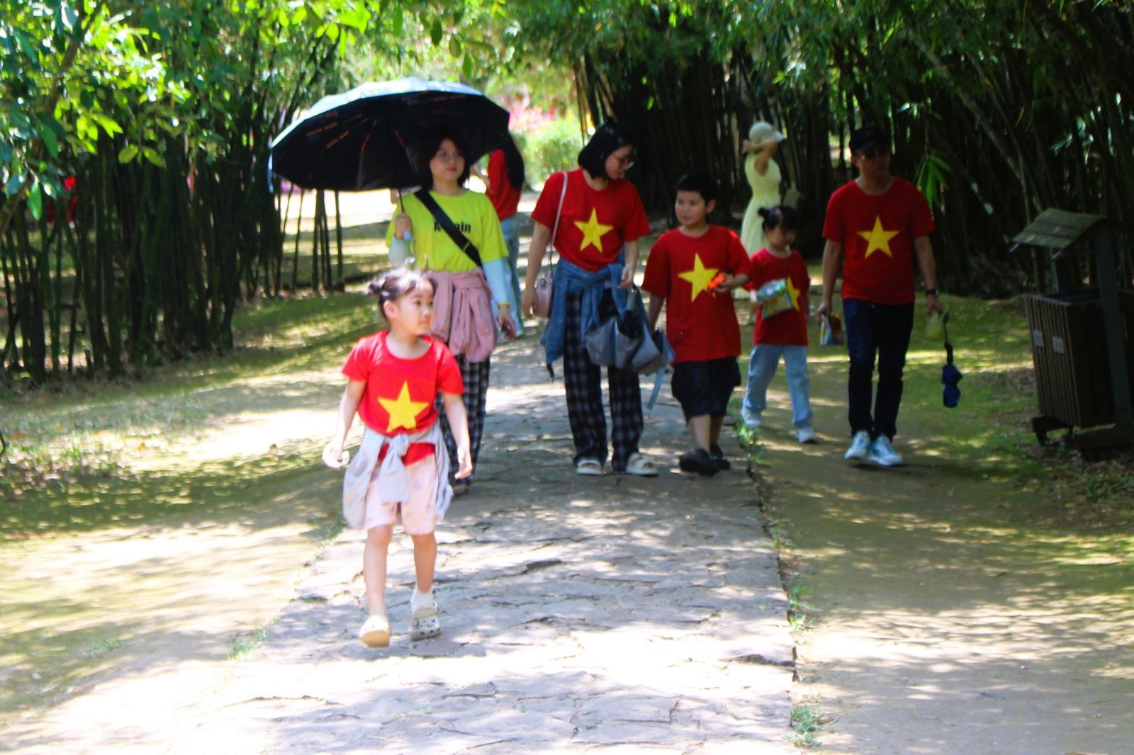 leo travel du lịch trẻ em