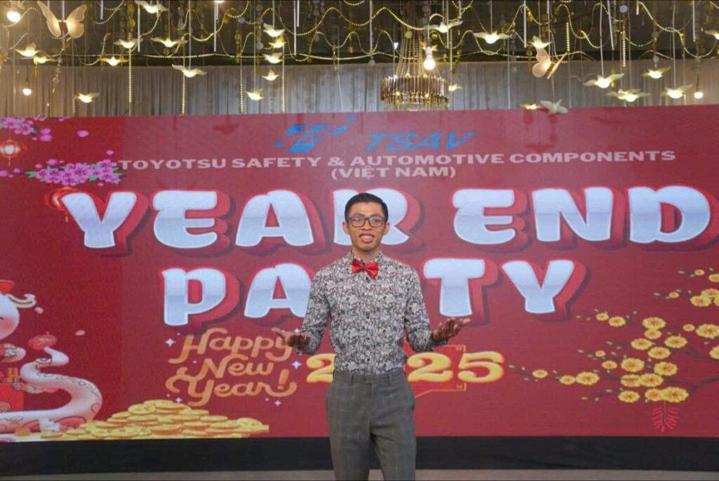 Tránh lỗi tổ chức Year End Party cùng MC chuyên nghiệp