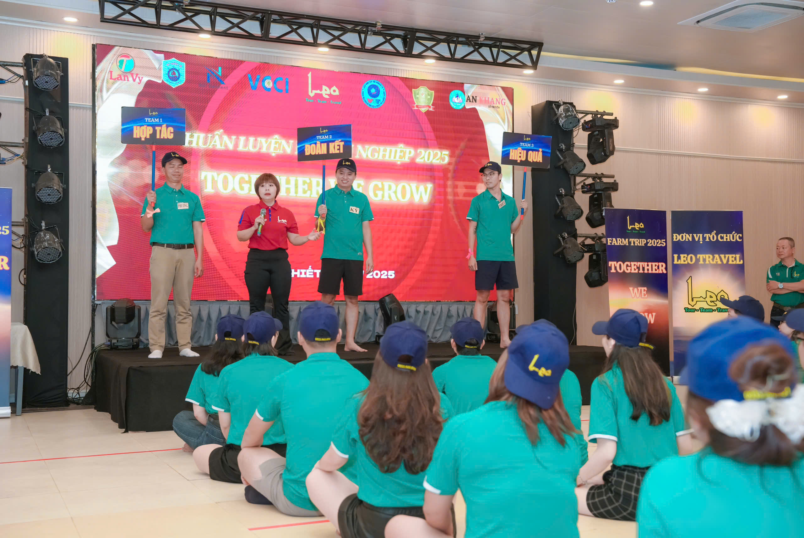 Leo travel huấn luyện kỹ năng mềm 4.0